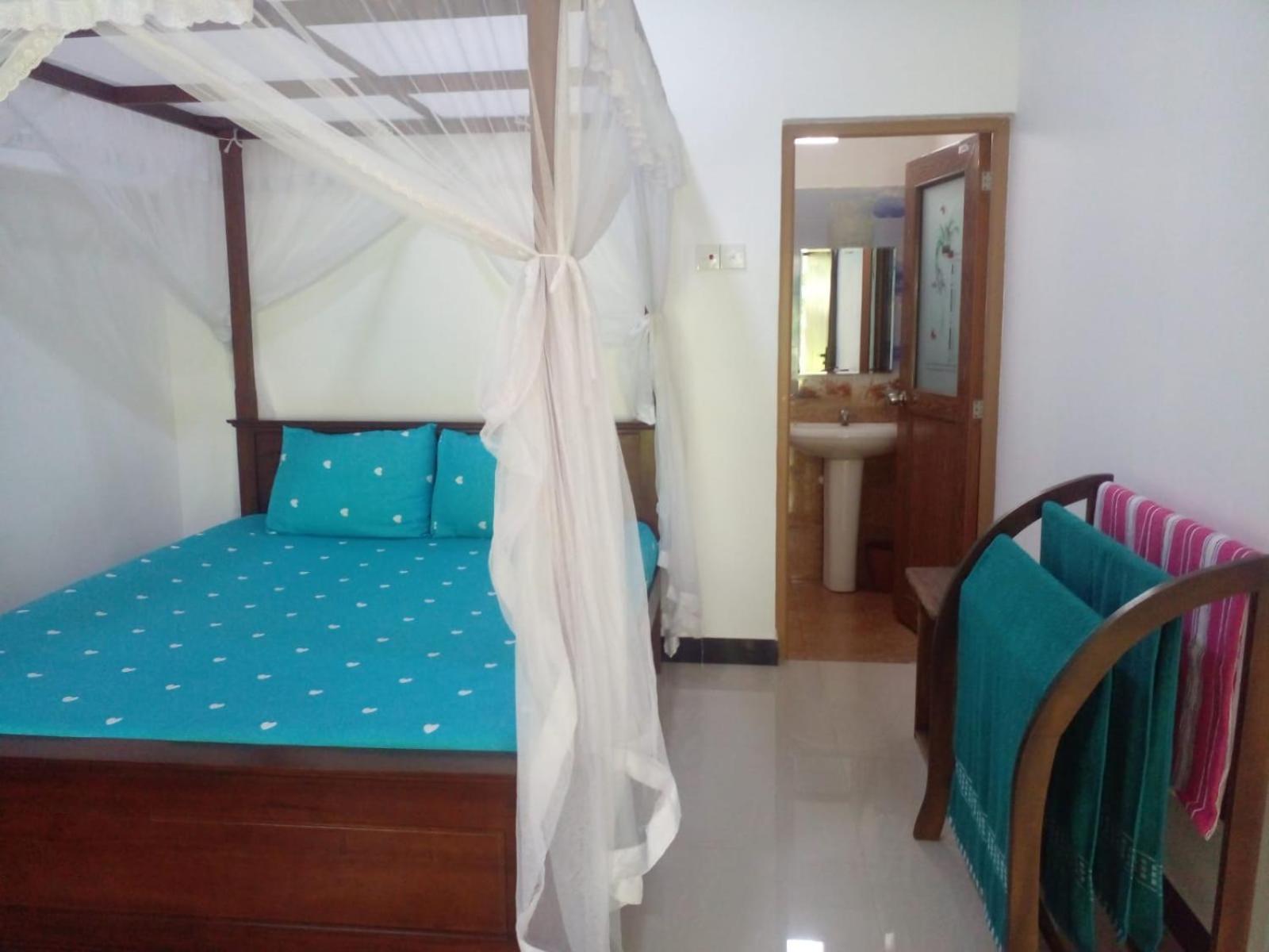 Bakery Family Guest House Mirissa Buitenkant foto